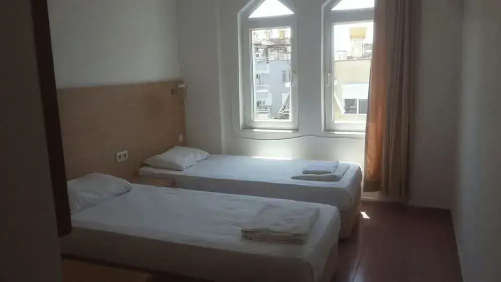 Lale Apartment Hotel