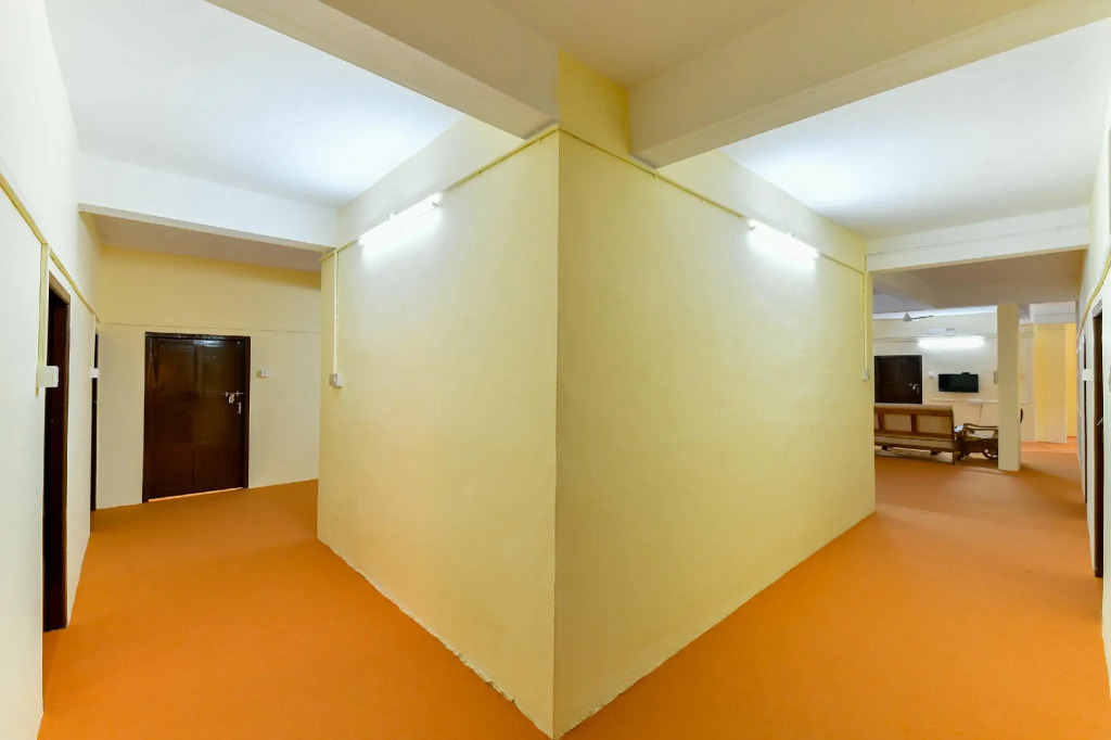 OYO 24607 Lotus Residency