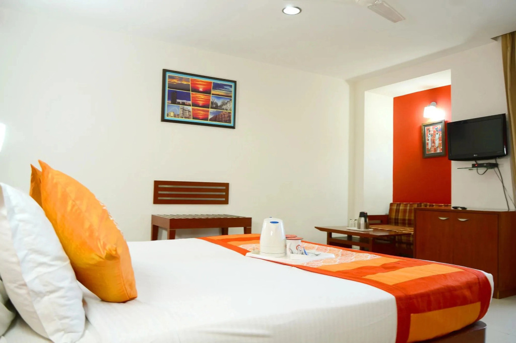 OYO 1801 Hotel Divine Inn