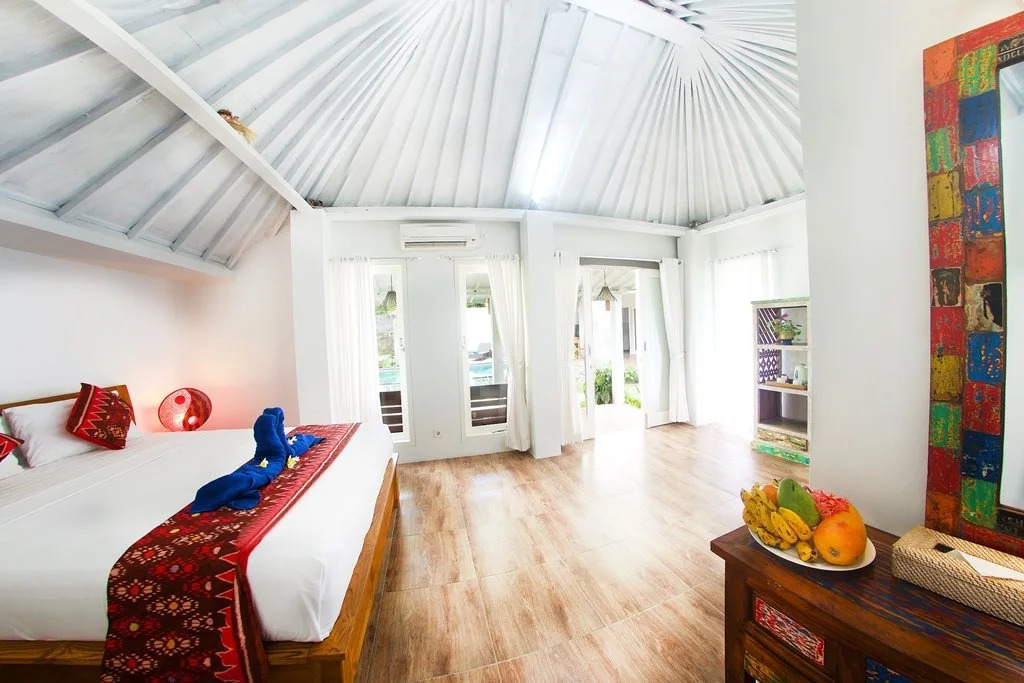 Full Moon 8 Bed & Breakfast