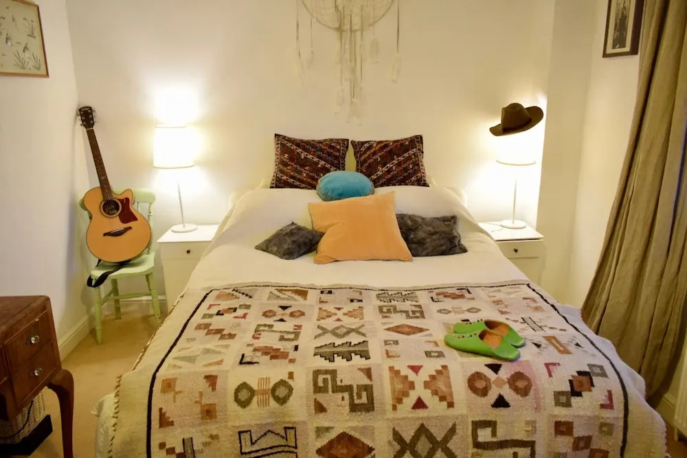 2 Bedroom Flat in West London