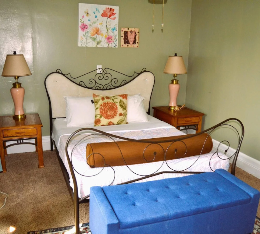 7-bedroom Retreat Sleeps 13