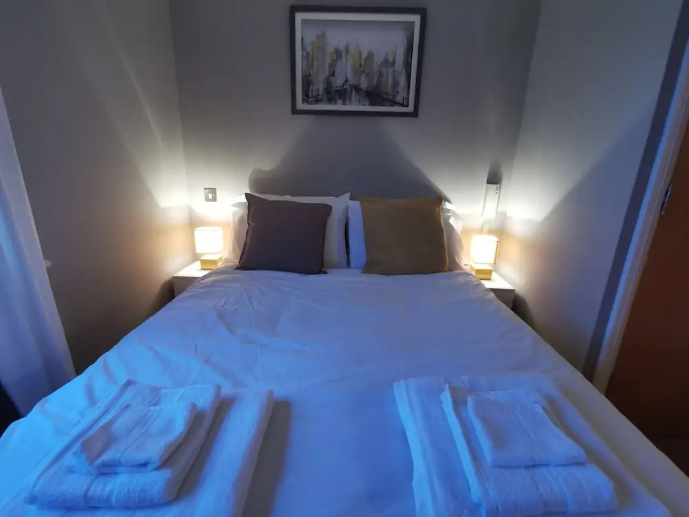 The Qube Apartments Sleeps 6 Parking