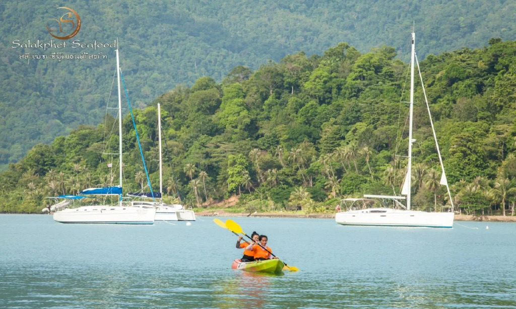 Salakphet Resort