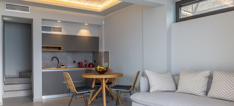 Anadeo Villas & Suites