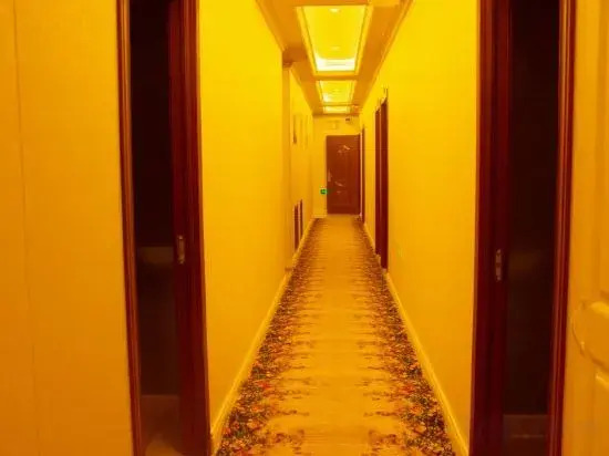 Jiayin Hongpeng Holiday Hotel