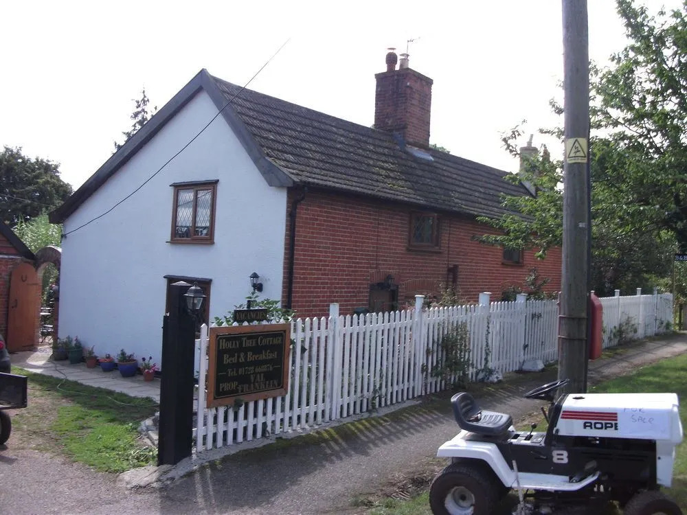 Holly Tree Cottage