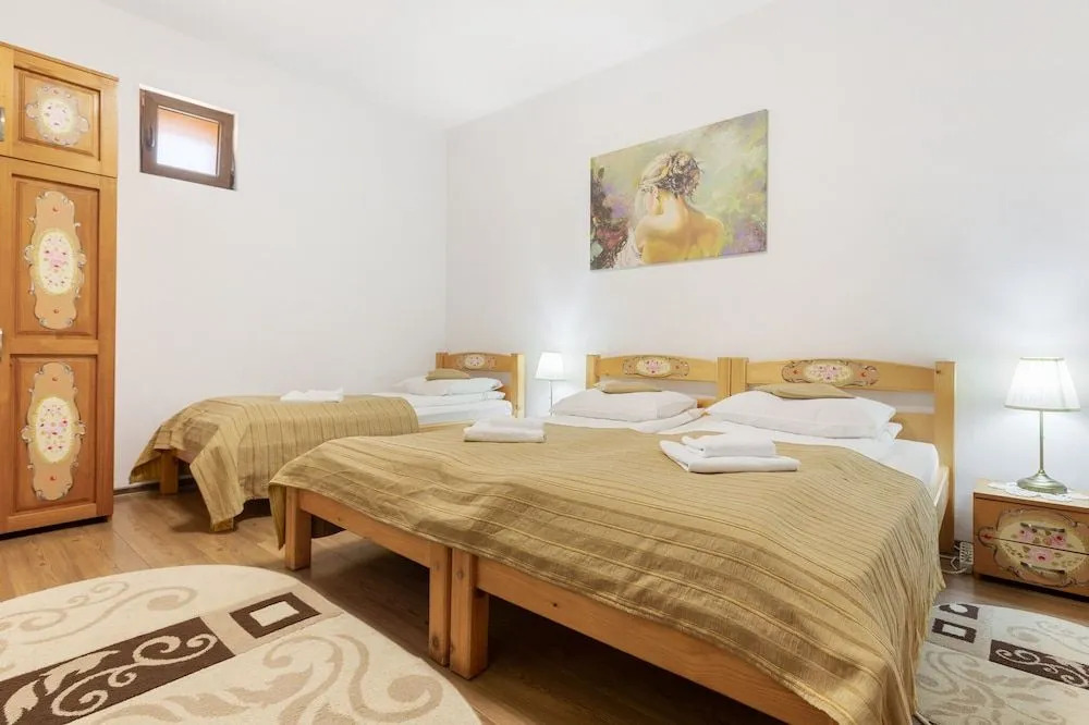 Casa Rasnoveana