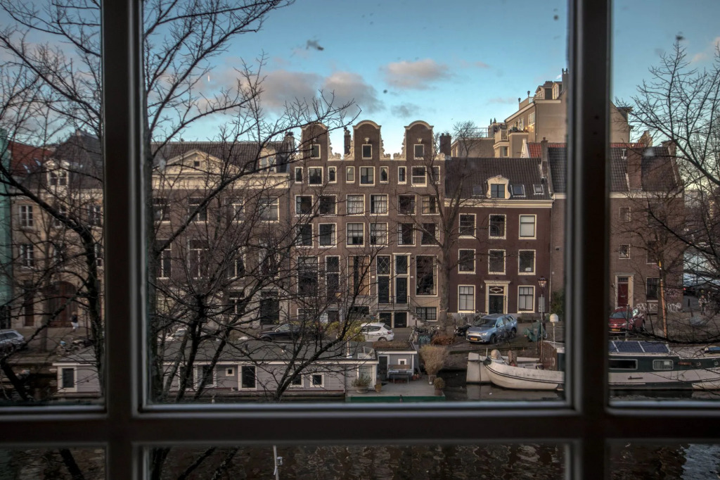 Amsterdam Canal Suites