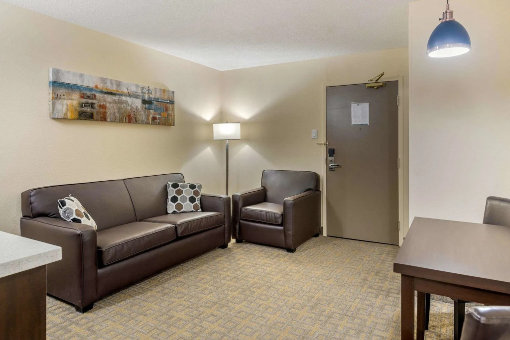 Quality Inn & Suites