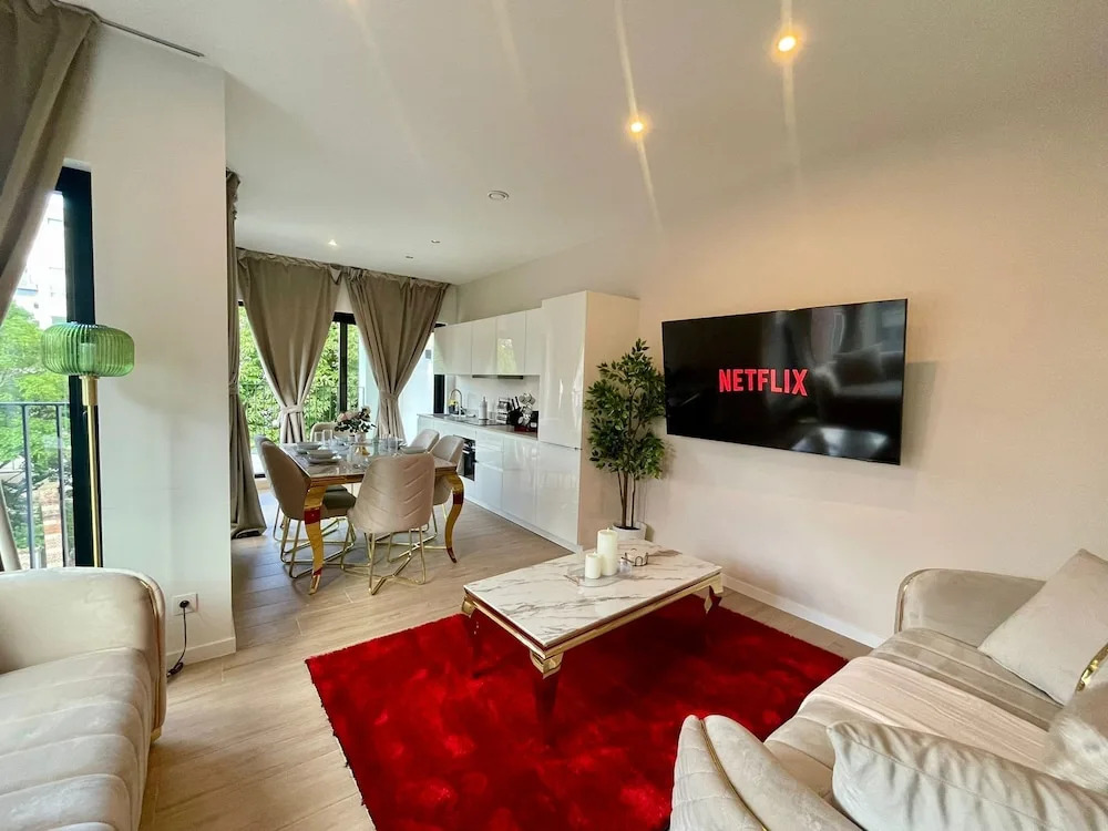 One Lux Stay Near Antwerp Central - 1 Bedroom