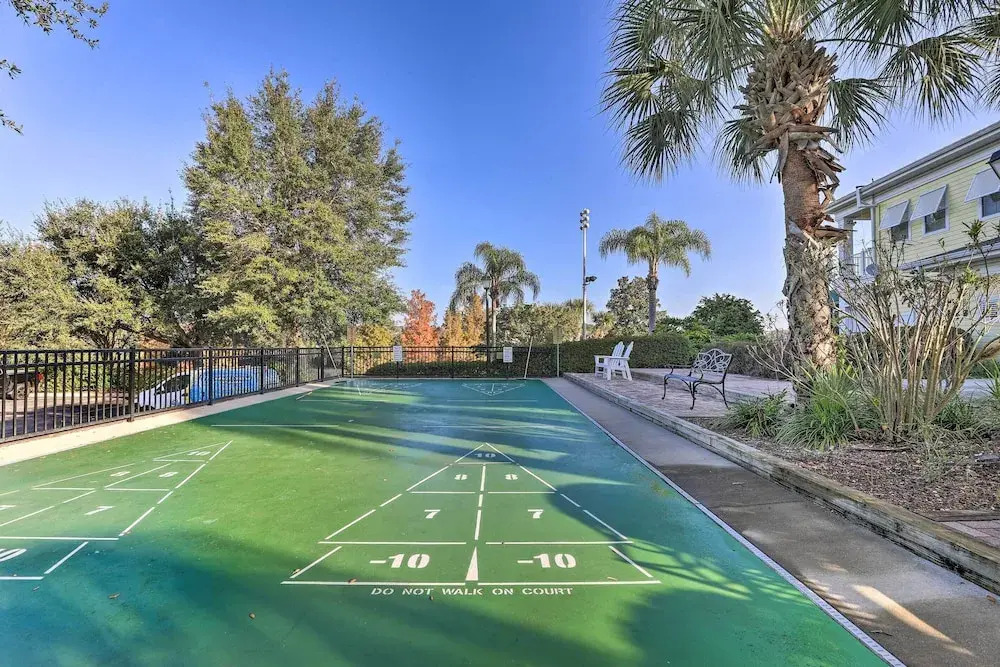 Bahama Bay Condo w/ Patios < 10 Mi to Disney!