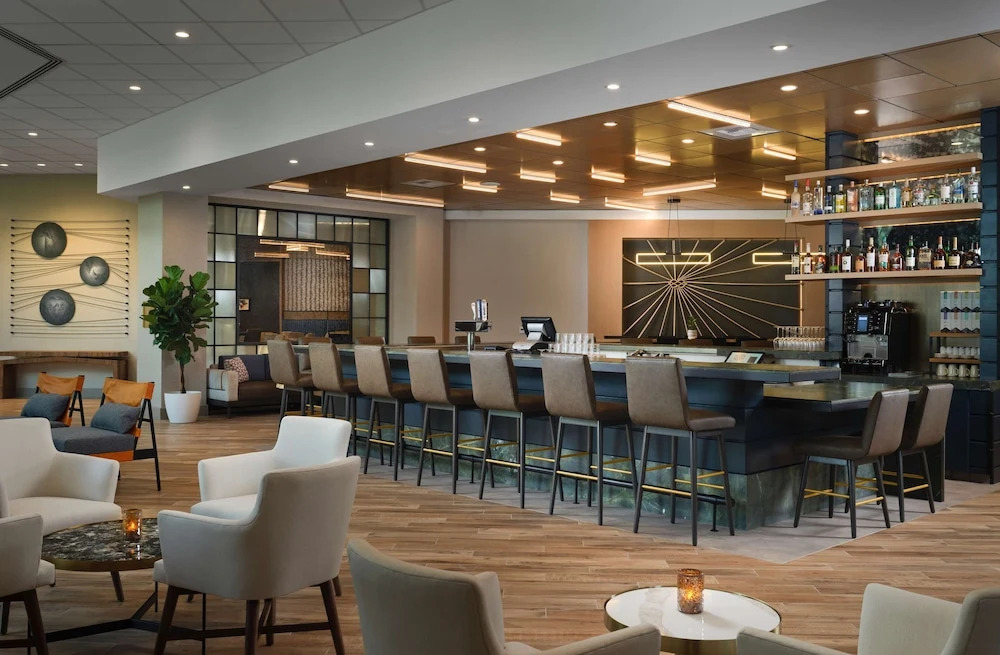 Wyndham Irvine-Orange County Airport