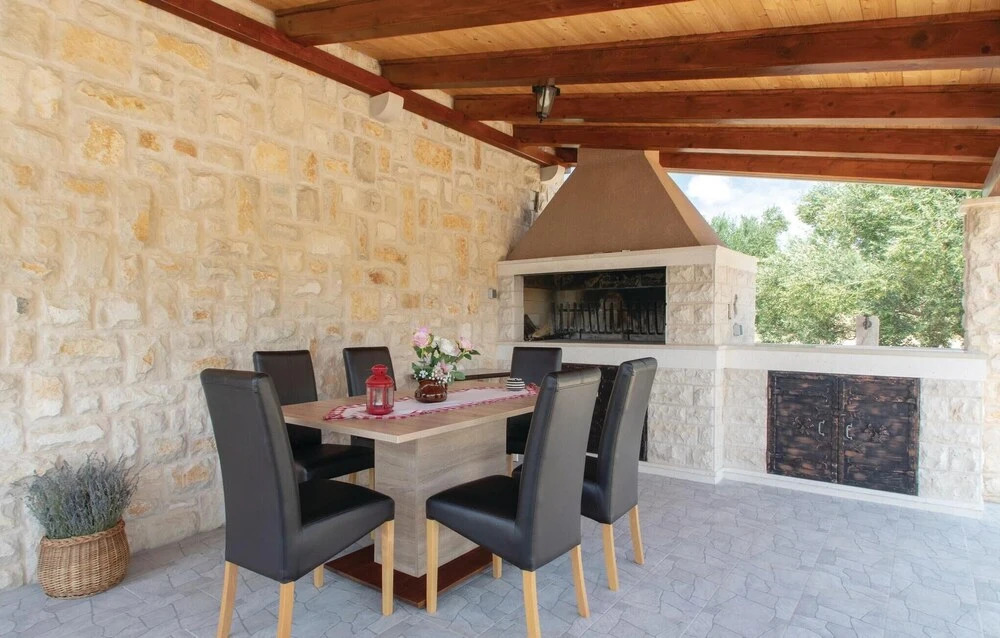One-Bedroom Holiday Home In Smokvica