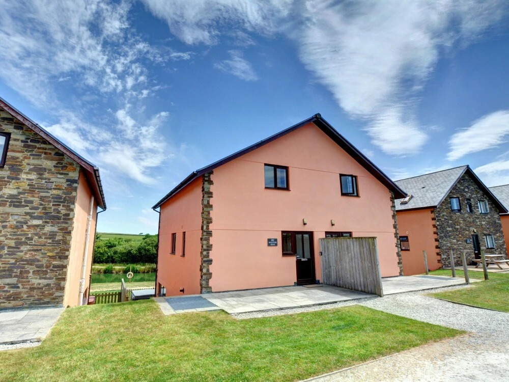 Idyllic Holiday Home in Saint Columb With Terrace