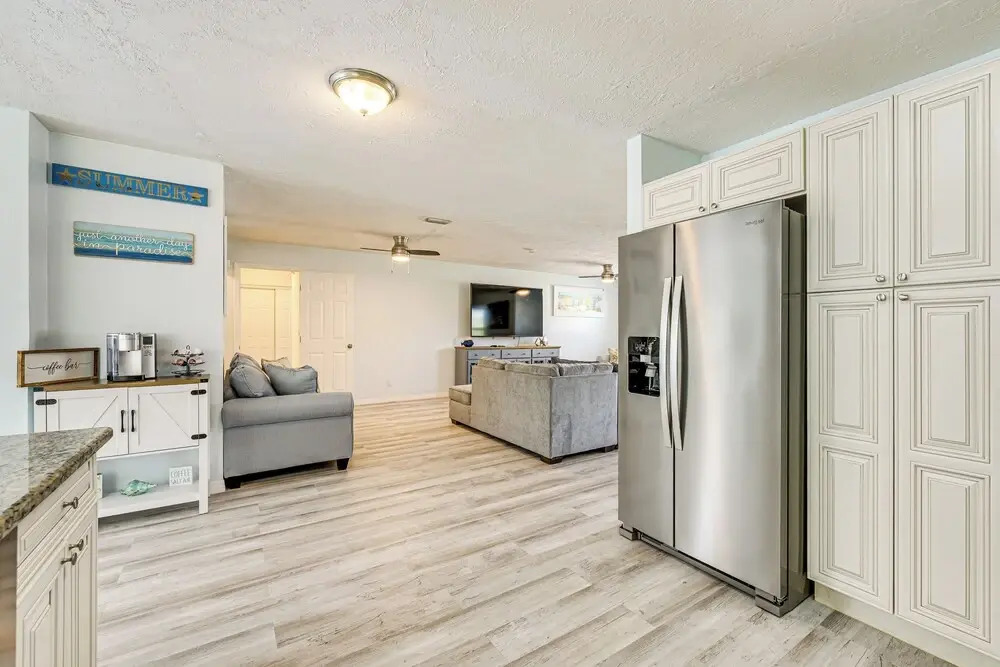 < 2 Mi to Beach & Marina: Bright Ruskin Retreat!
