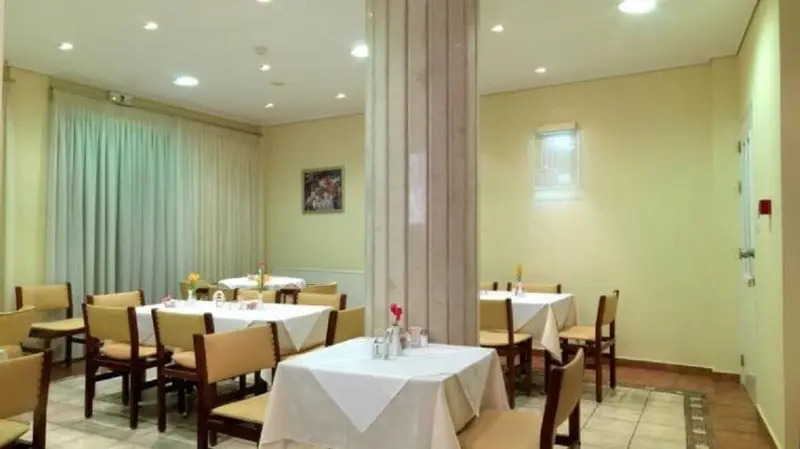 Alex Hotel