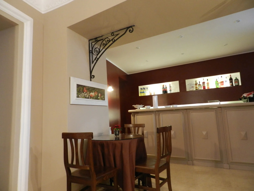 Etnea suite 668