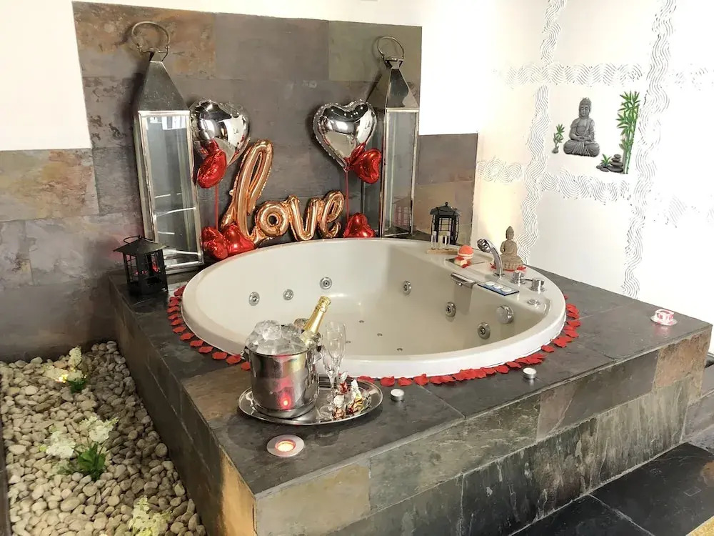 Gran Via Alaia Seasonal Living