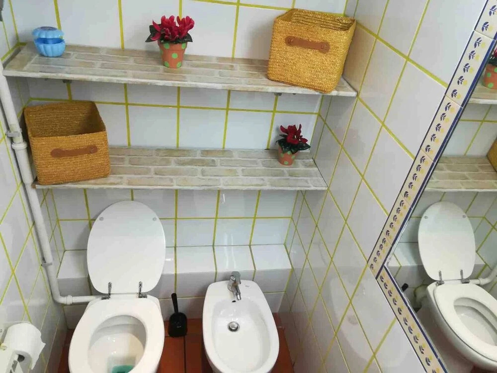 Apartment 6