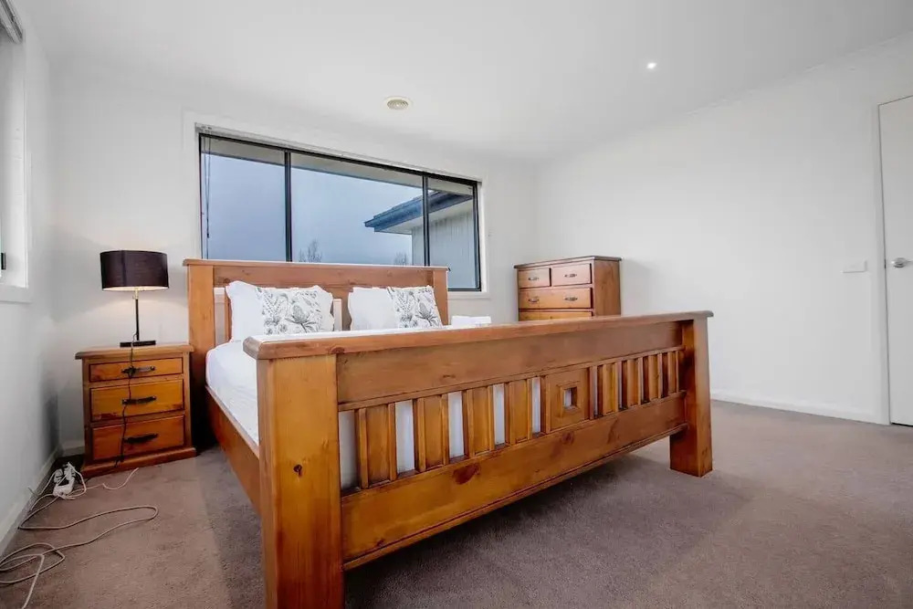 Superb Luxe 5BR House@point Cook Near Lake