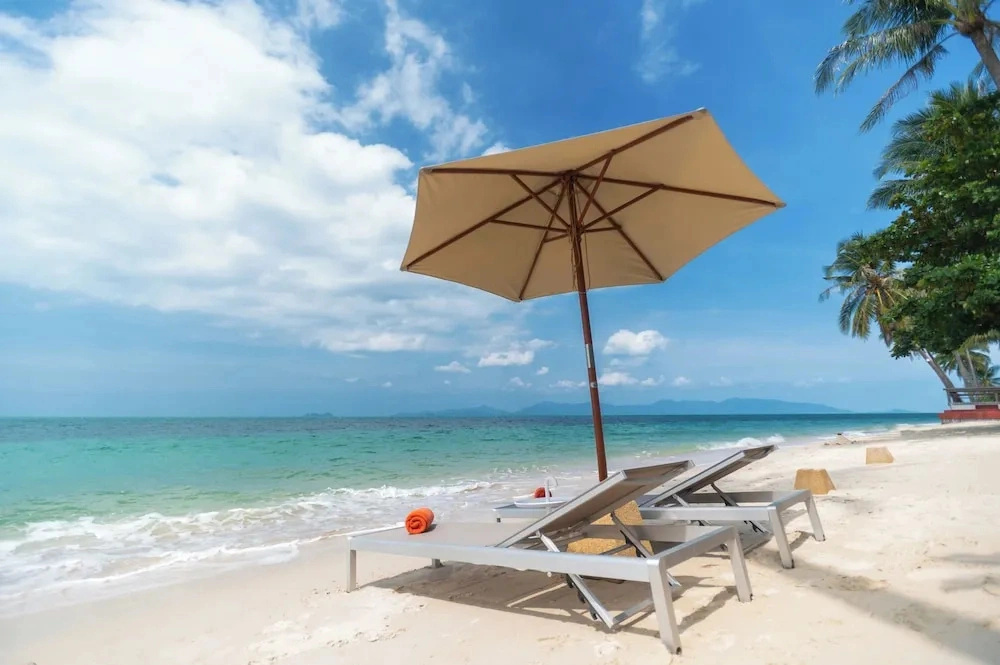 5-bdr luxury villa at a villa resort