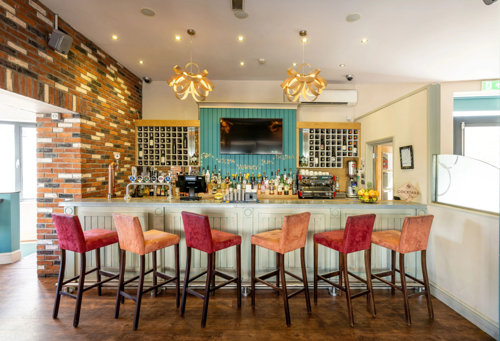 The Inn Boutique Hotel Bar and Restaurant