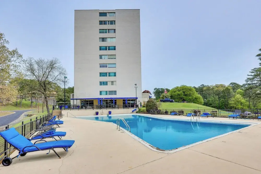 Rorys Roost Hot Springs Condo on Lake Hamilton!