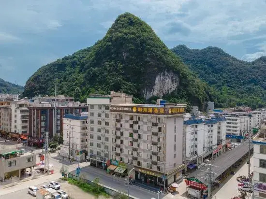 Moon Lake Hotel