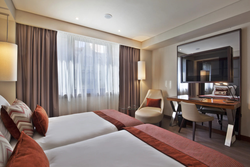 TURIM Marquês Hotel
