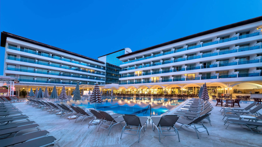 Отель L’etoile Beach
