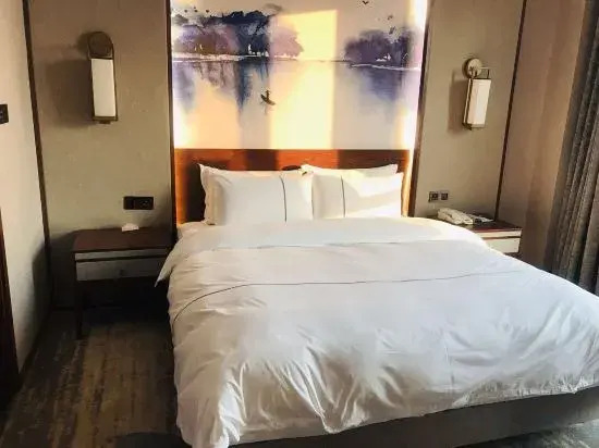 Enjoy Sun Hotel (Hefei Railway Station North Square)