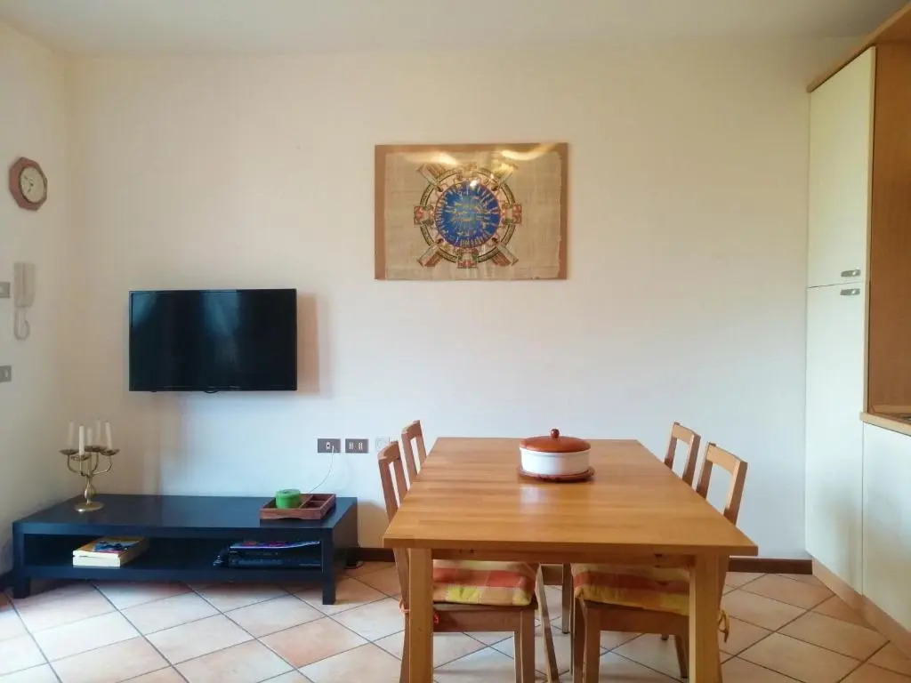 IseoLakeRental - Appartamento Chiara