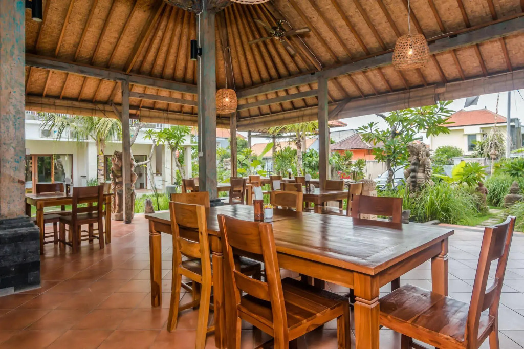 ZEN Rooms Tukad Badung Renon