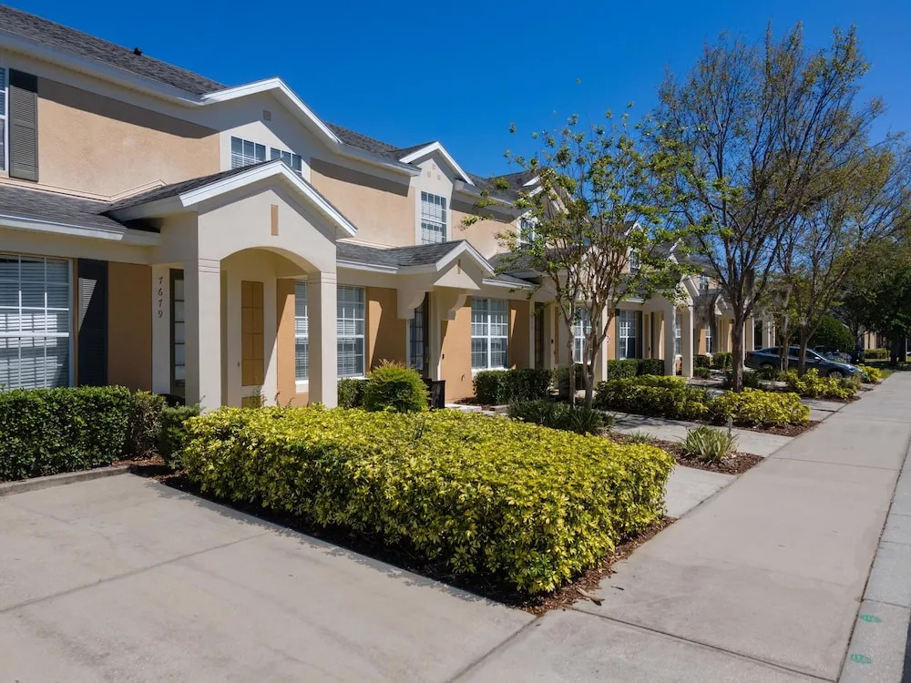 Private Pool Disney Townhome - Walk to Water Park