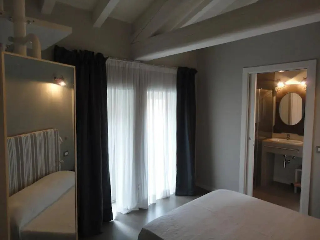 Corte Merighi Charming Rooms