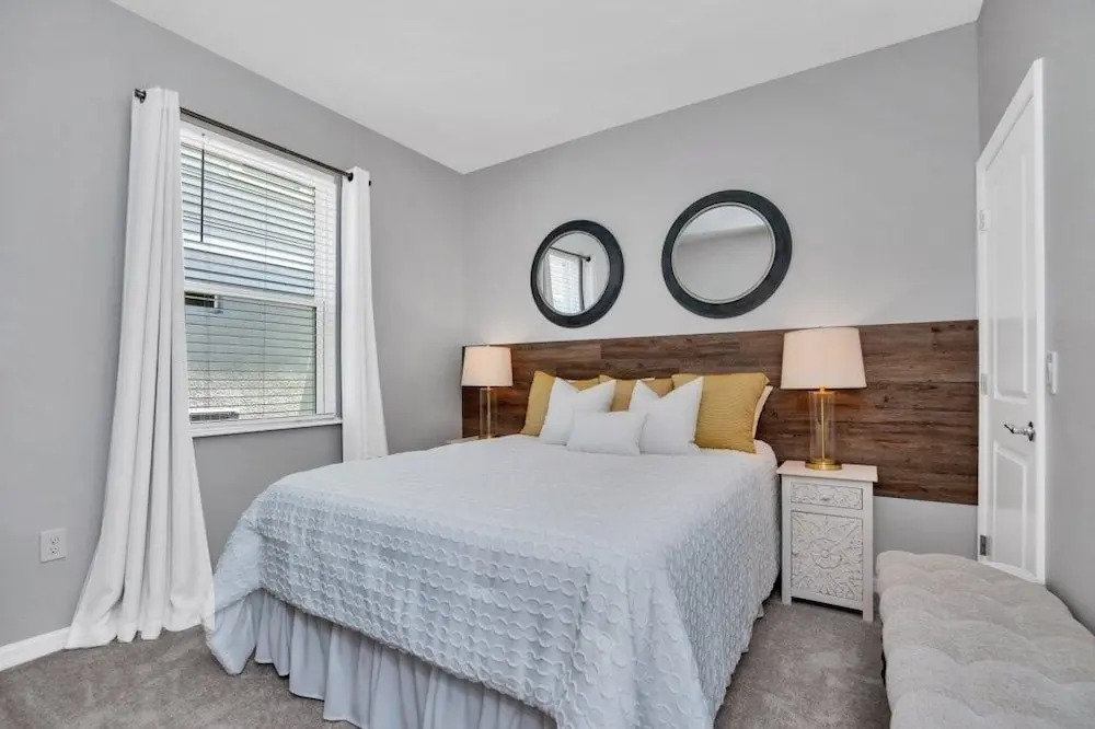 5 Bed With Fantastic Game Room In Fun Resort! 5 Bedroom Townhouse by RedAwning