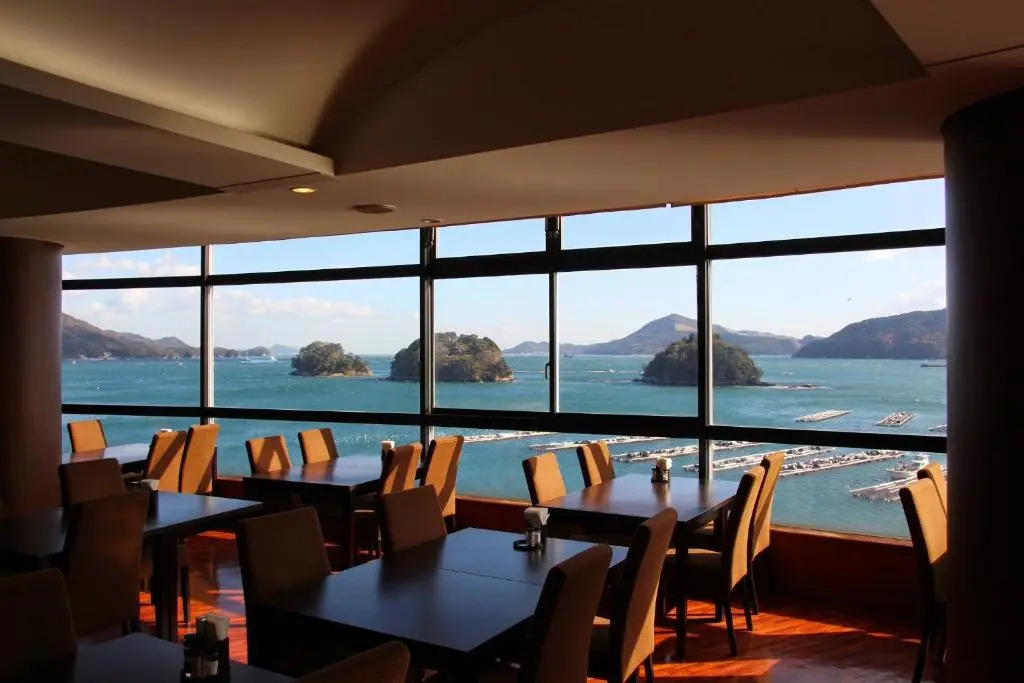 Toba Grand Hotel