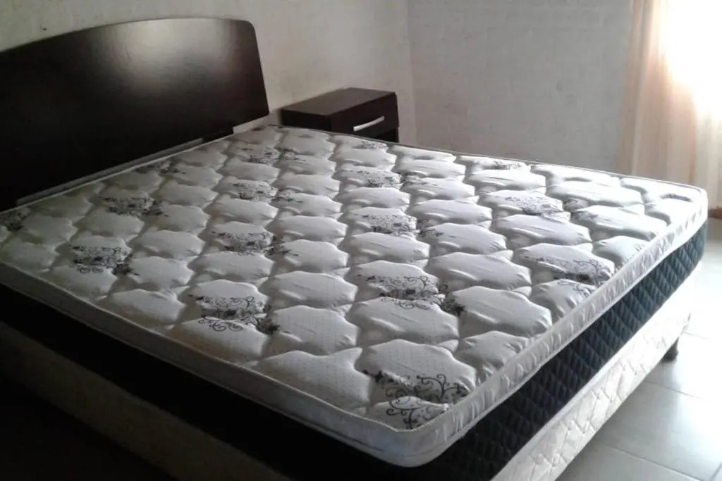 Completa casa en Colonia para 6 personas