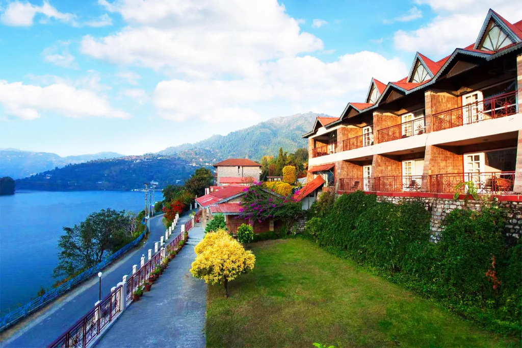 Neelesh Inn - Luxury Lake View Resort with Swimming Pool on Bhimtal Lake