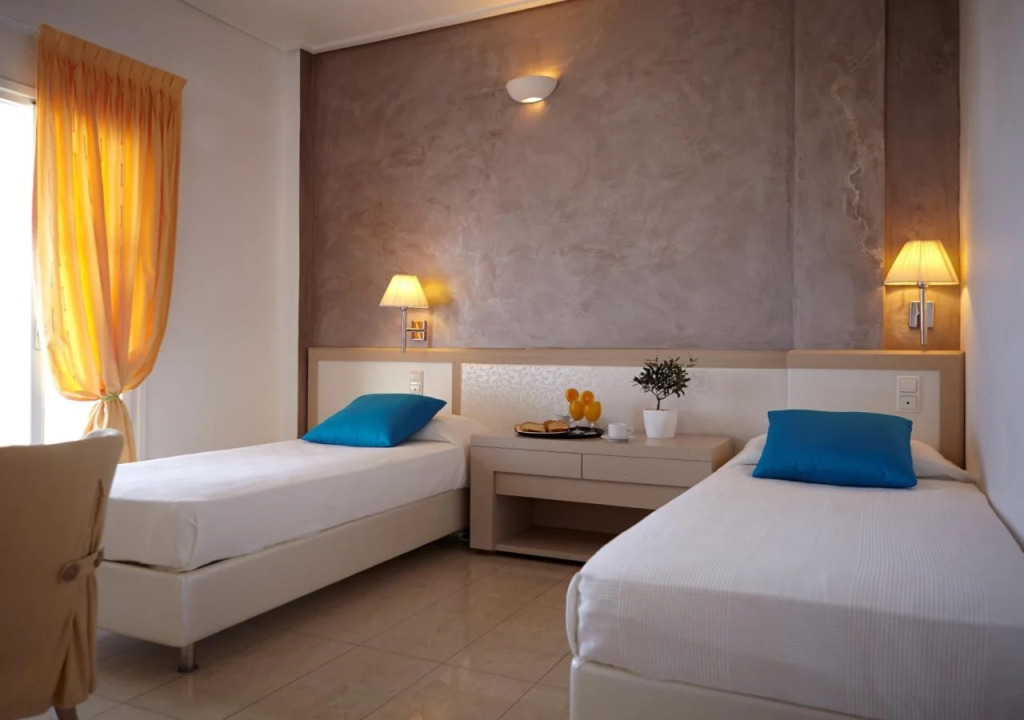 Smy Santorini Suites & Villas