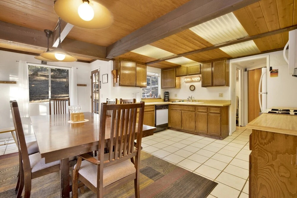 1850-haven Hideaway 3 Bedroom Home by Redawning