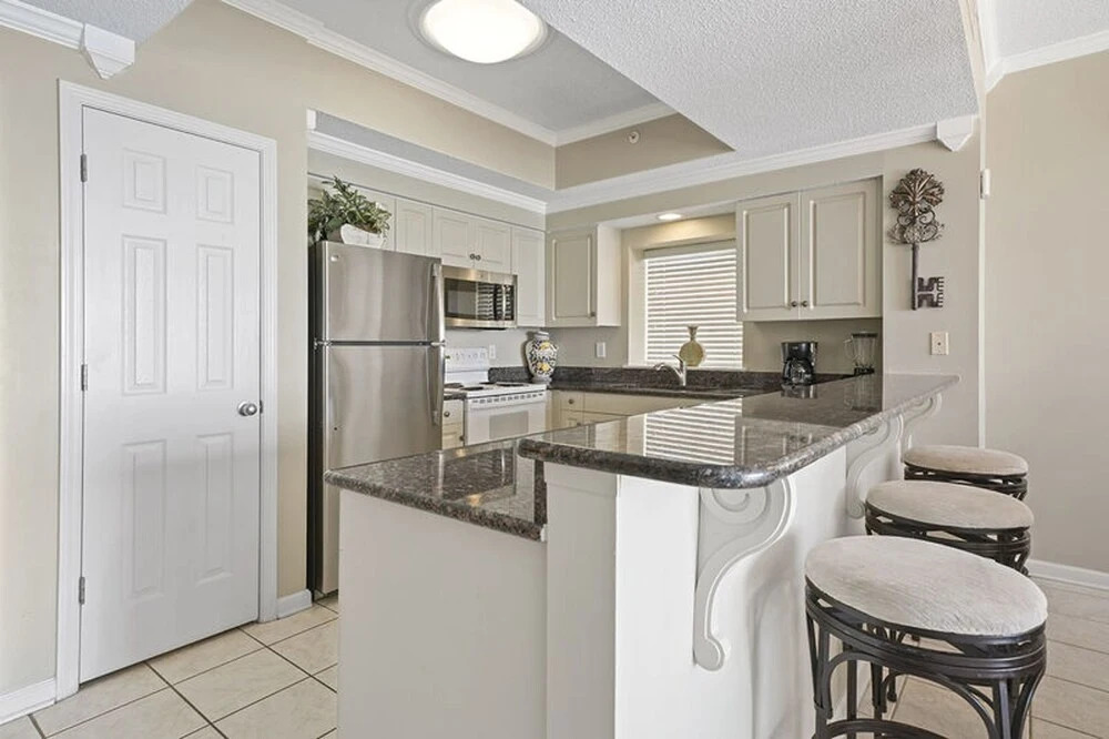 Majestic SUN 1001b by Bliss Beach Rentals