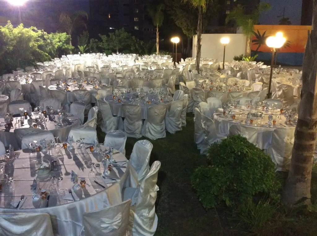 The Caravel Hotel