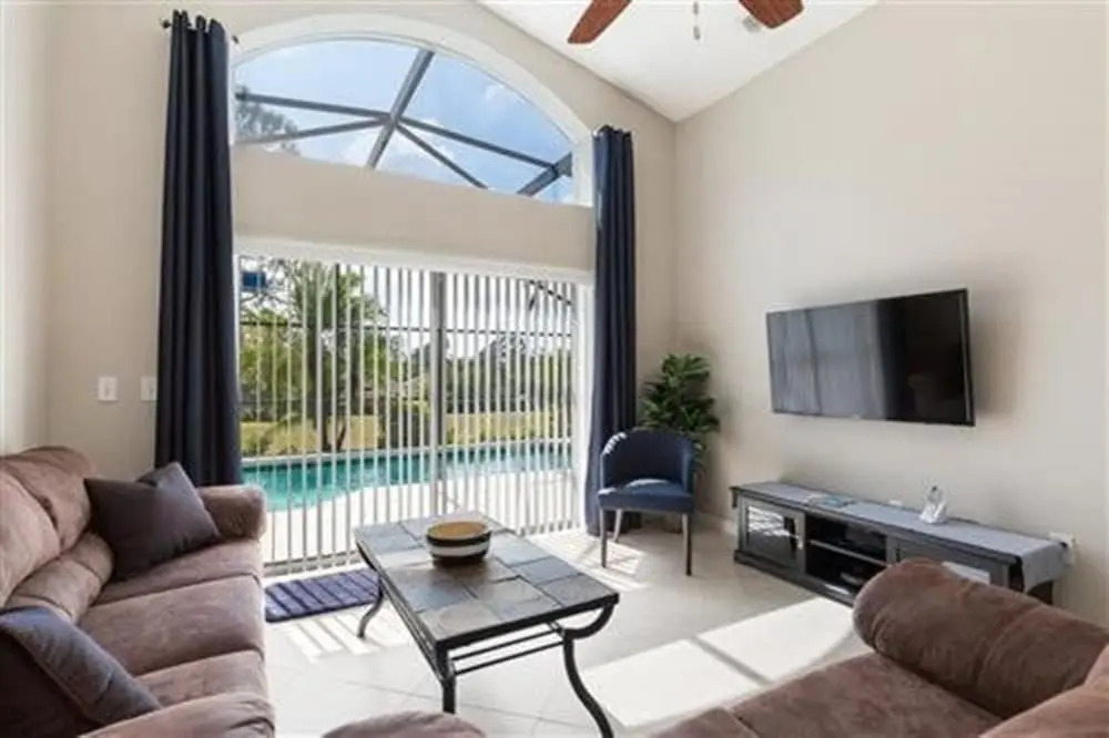 4BR Pool Home Emerald Island by SHV-2659