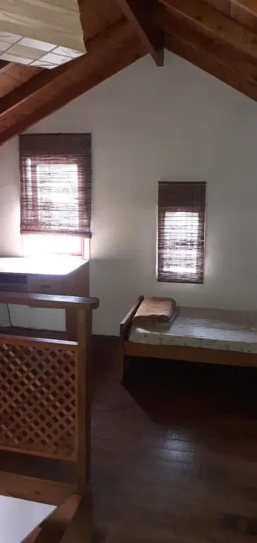 Alquiler Vacaciones Casa tipo loft en 2 plantas ,15 cuadras playa Estrada,zona Parque Camet