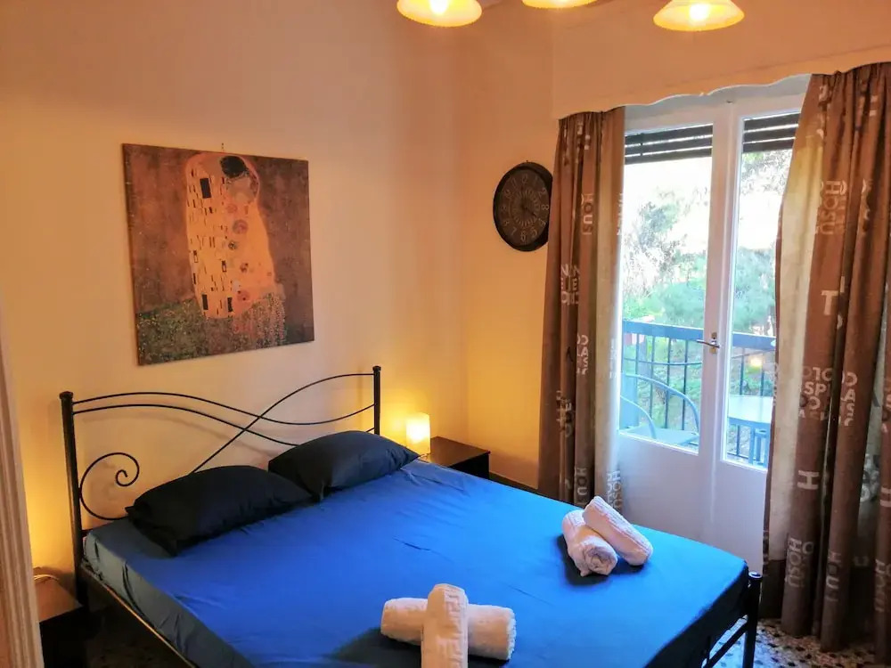 Cozy Apartment Near Acropolis