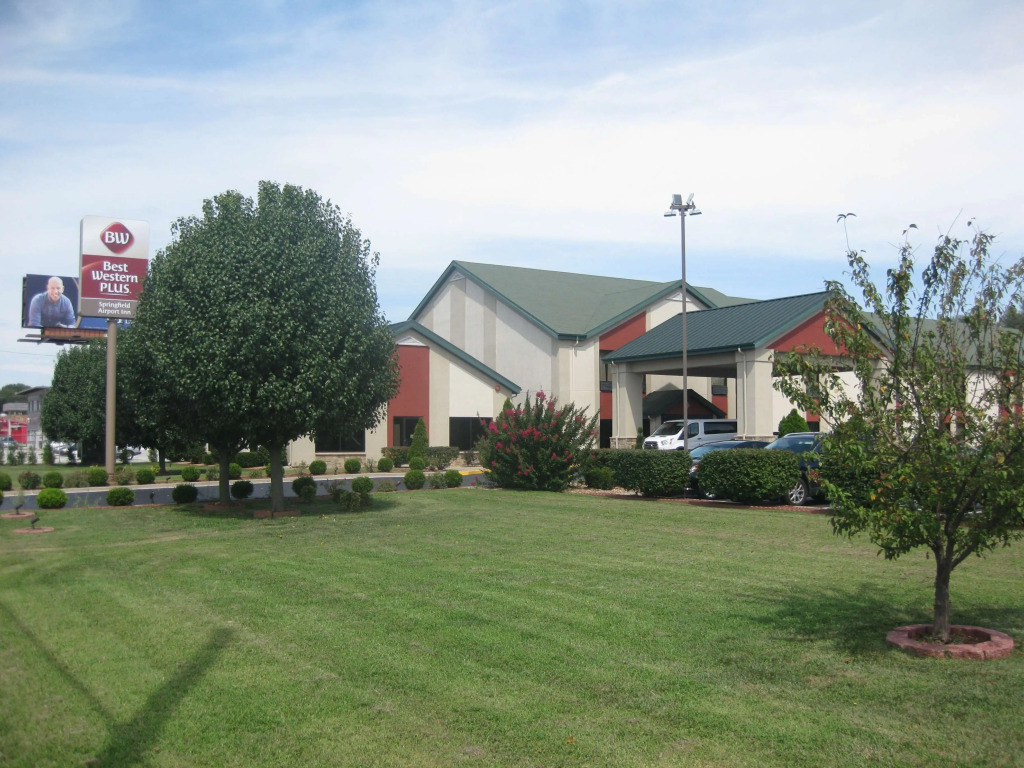 Best Western Plus Springfield Airport Inn