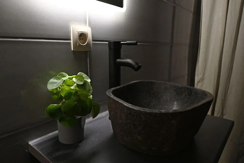 Cheap Luxury Stay From 50 Pppn