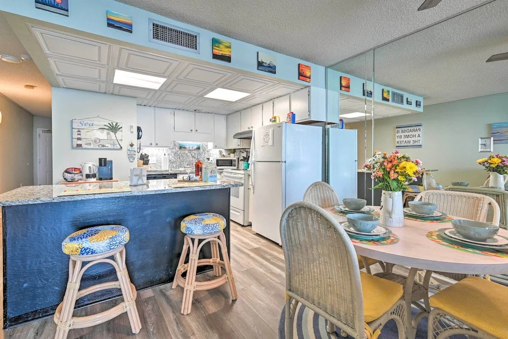 Oceanfront Oasis w/ Deck and Resort Beach Access!